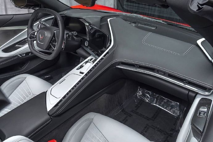 五菱神车克尔维特C8，这颜值喜欢吗！