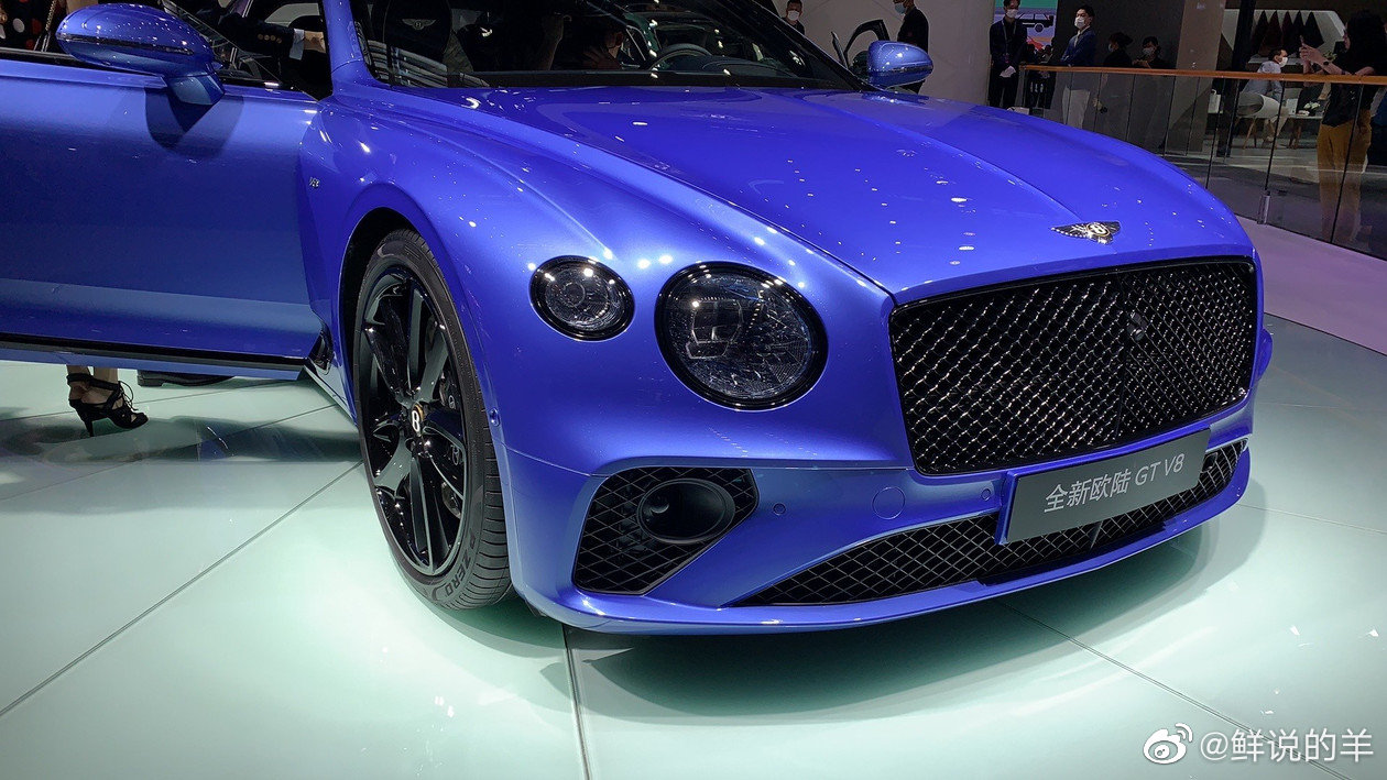 集优雅与科技于一身/宾利欧陆GT V8车型正式亮相