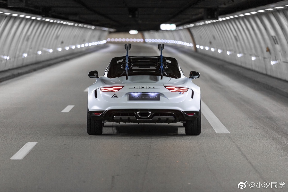 雷诺概念车，标志着雷诺未来的发展方向