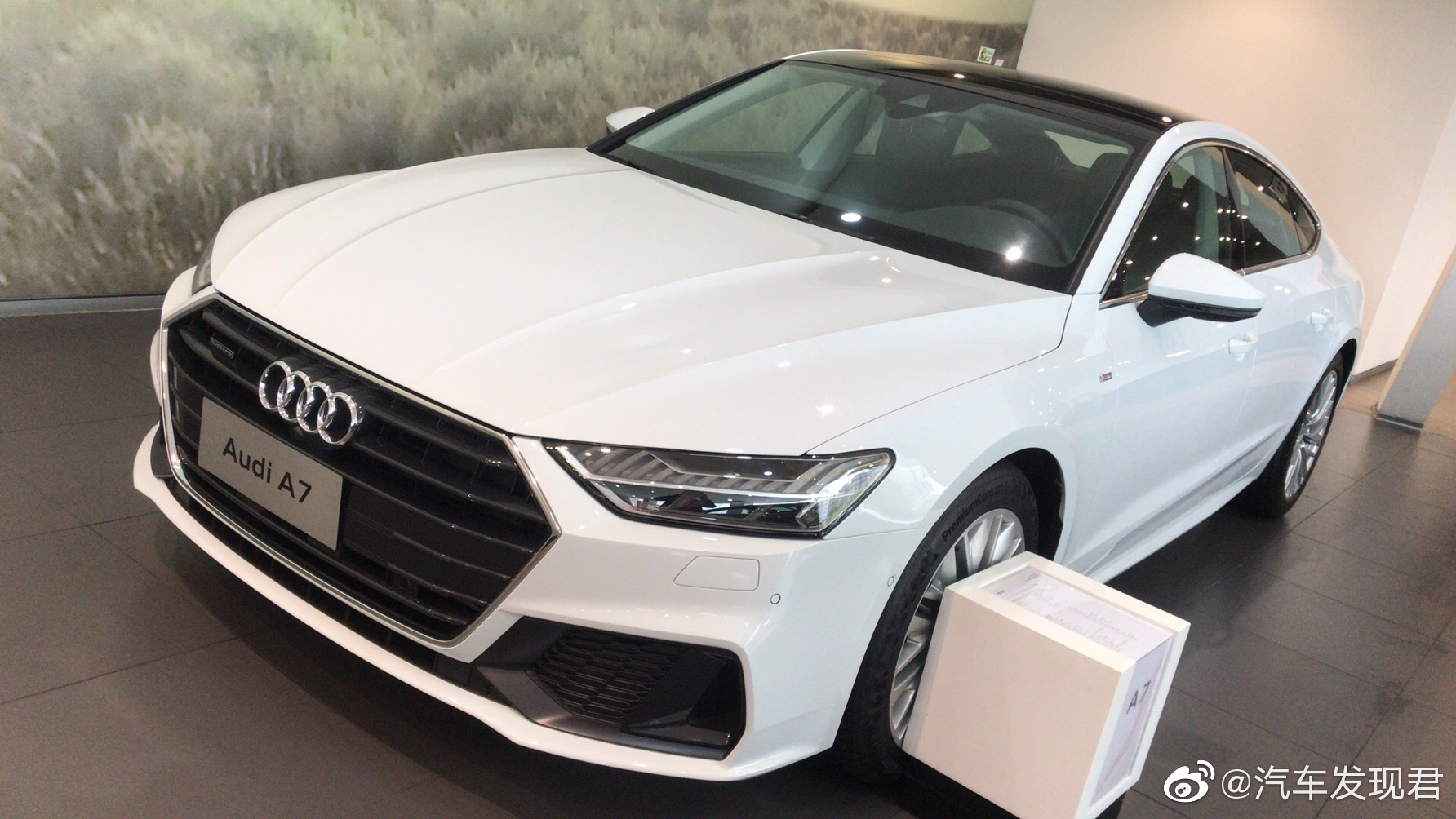 全新奥迪19款a7限量版处理了