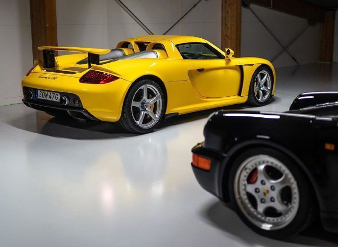 黄色保时捷Carrera GT，喜欢不？