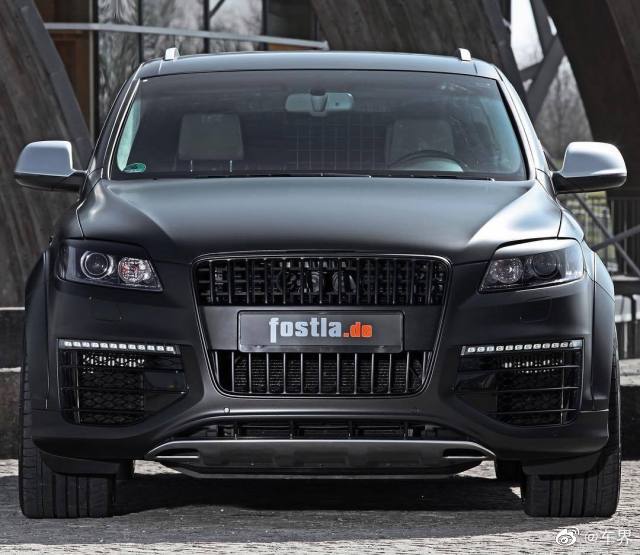 新奥迪Q7曝光，颜值提升不少，你们觉得怎么样？