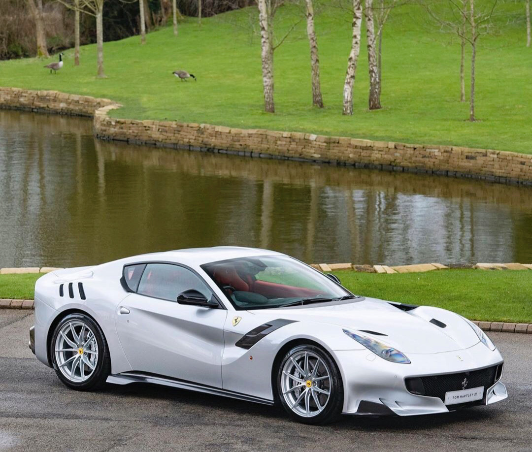 Ferrari F12 tdf,太帅了，可惜还没见过……