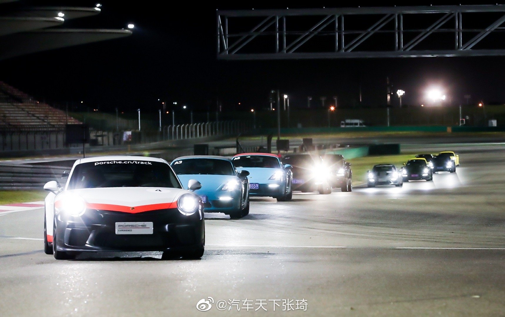 来一场夜晚的约会，保时捷Sports Cup，今年是我的第二年参加了