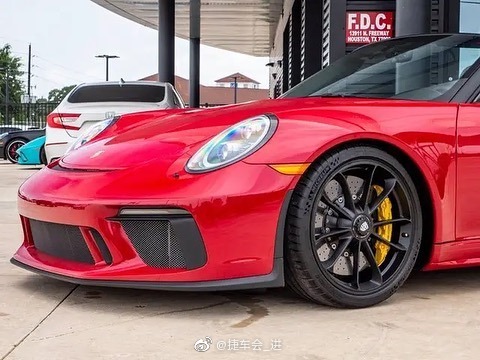 Porsche 991 Speedster 性感的双驼峰