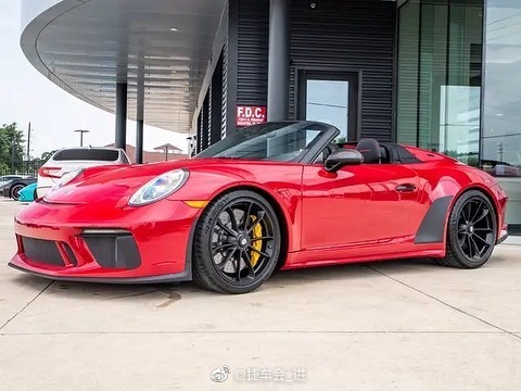 Porsche 991 Speedster 性感的双驼峰