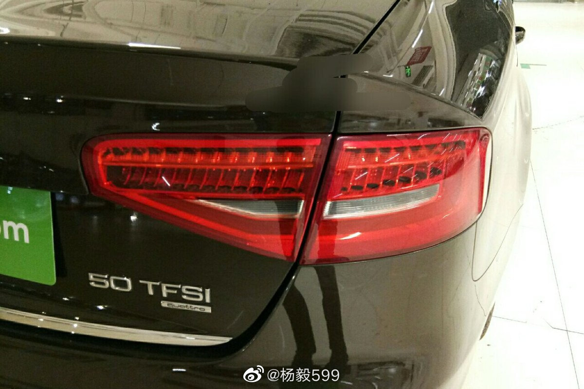 奥迪A4L原来还搭载过3.0T V6发动机！挺新鲜，路上没见过~~~