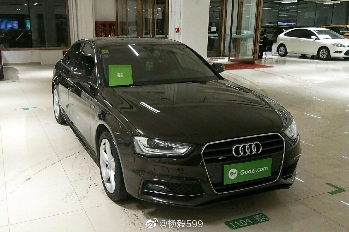 奥迪A4L原来还搭载过3.0T V6发动机！挺新鲜，路上没见过~~~