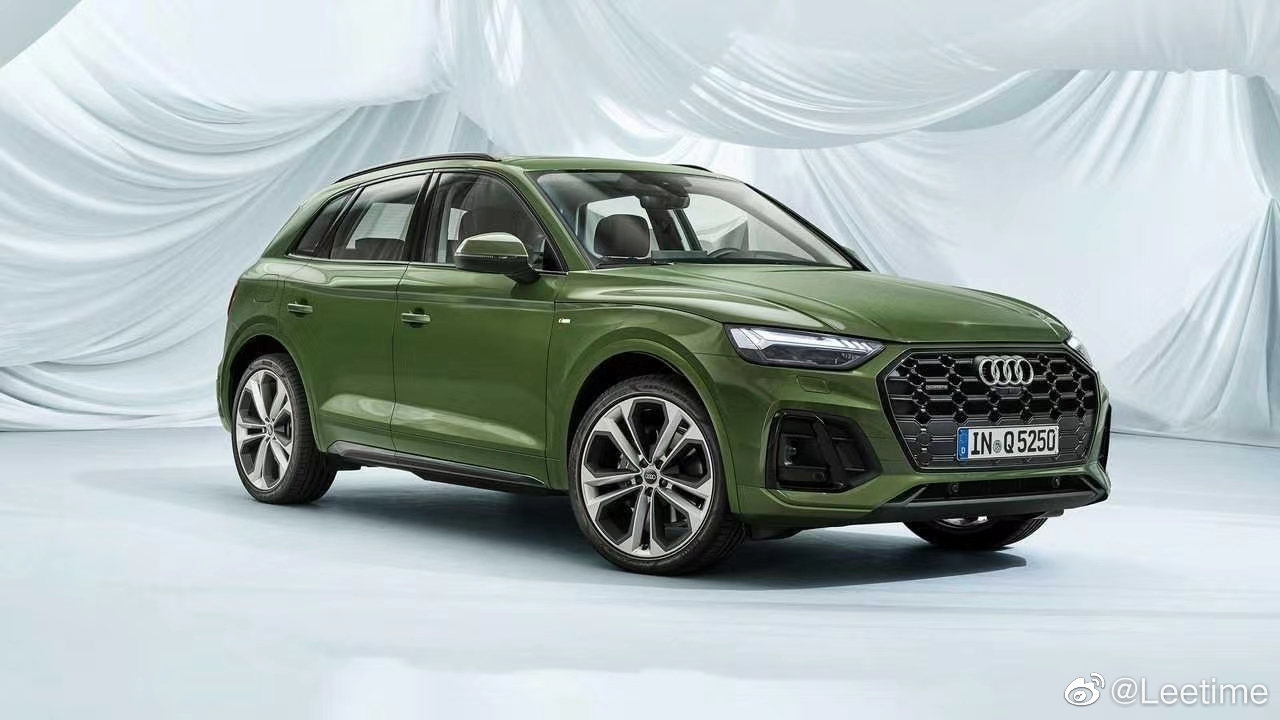 2021 Audi Q5 （PA）S-Line  OLED尾灯多种形态。