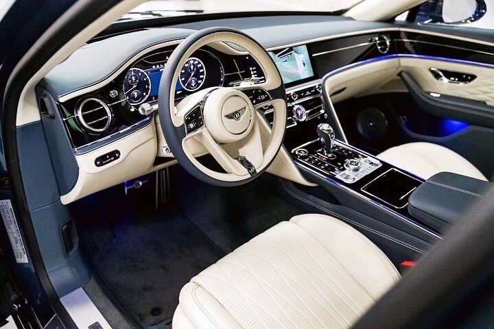 Bentley Flying Spur,换代后，年轻化了