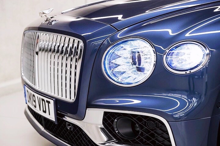 Bentley Flying Spur,换代后，年轻化了