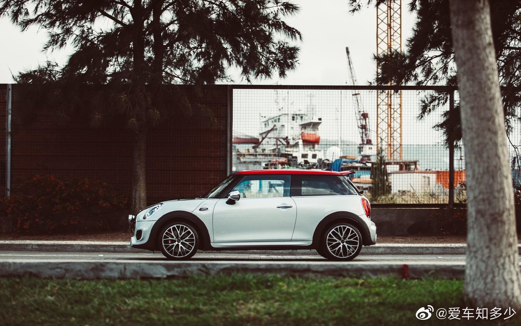 精美汽车图集：Mi吉利缤越大型suvniJCW