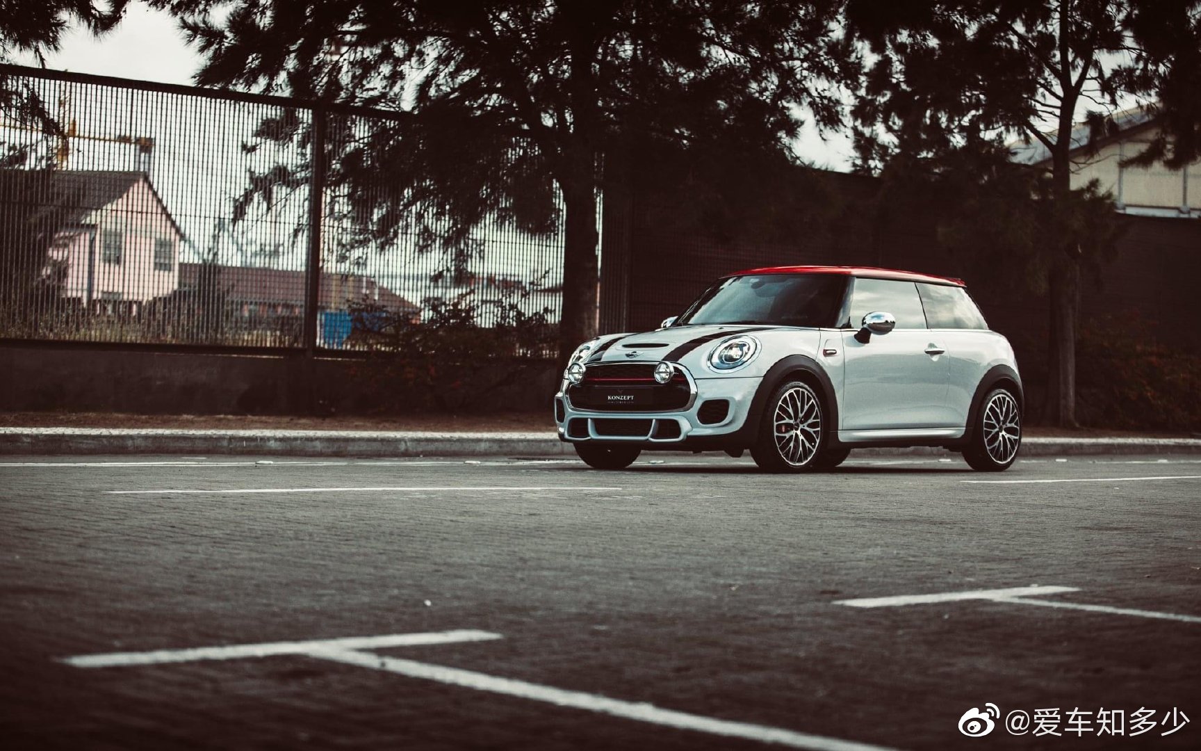 精美汽车图集：Mi吉利缤越大型suvniJCW