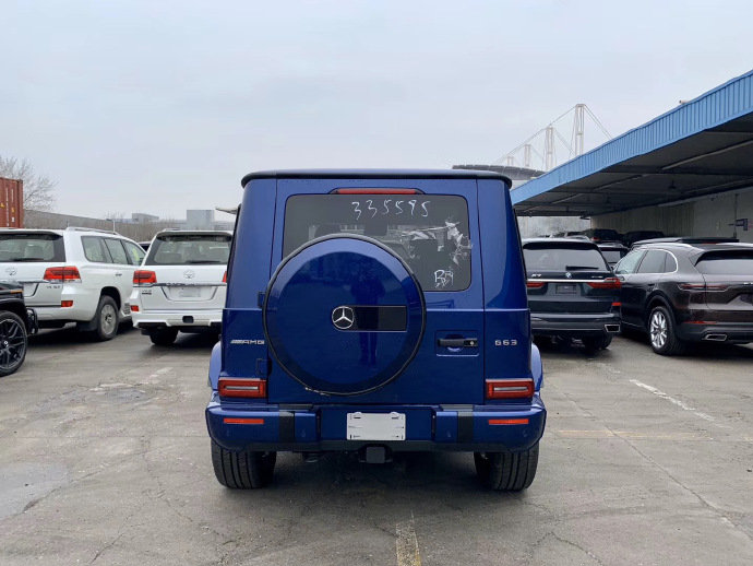 奔驰G63都说这个车适合在城市里面开G500才适合拿去越野。