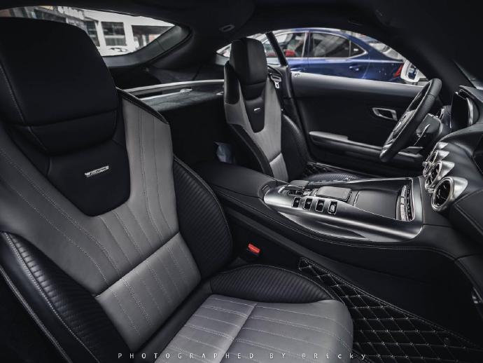 AMG GT：实车真的太漂亮了！