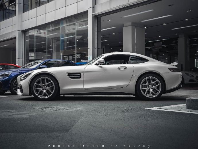 AMG GT：实车真的太漂亮了！