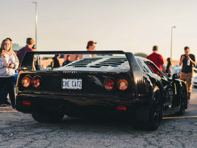 法拉利F40，那个时代的黑马王！