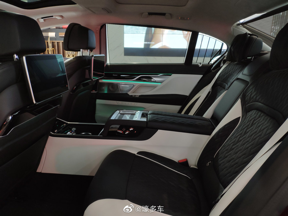 宝马 740Li xDrive 华彩定制限量版