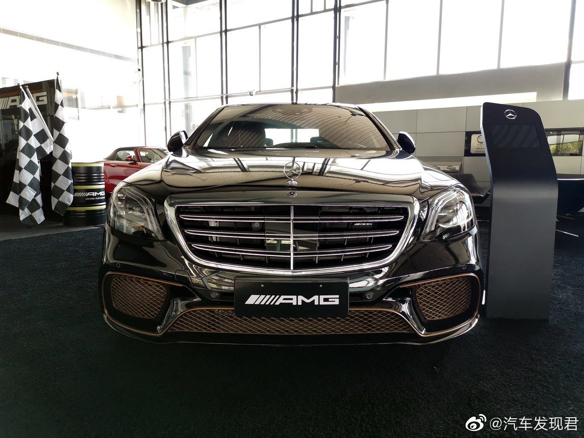 奔驰 S65L AMG 典藏版 黑外/黑内