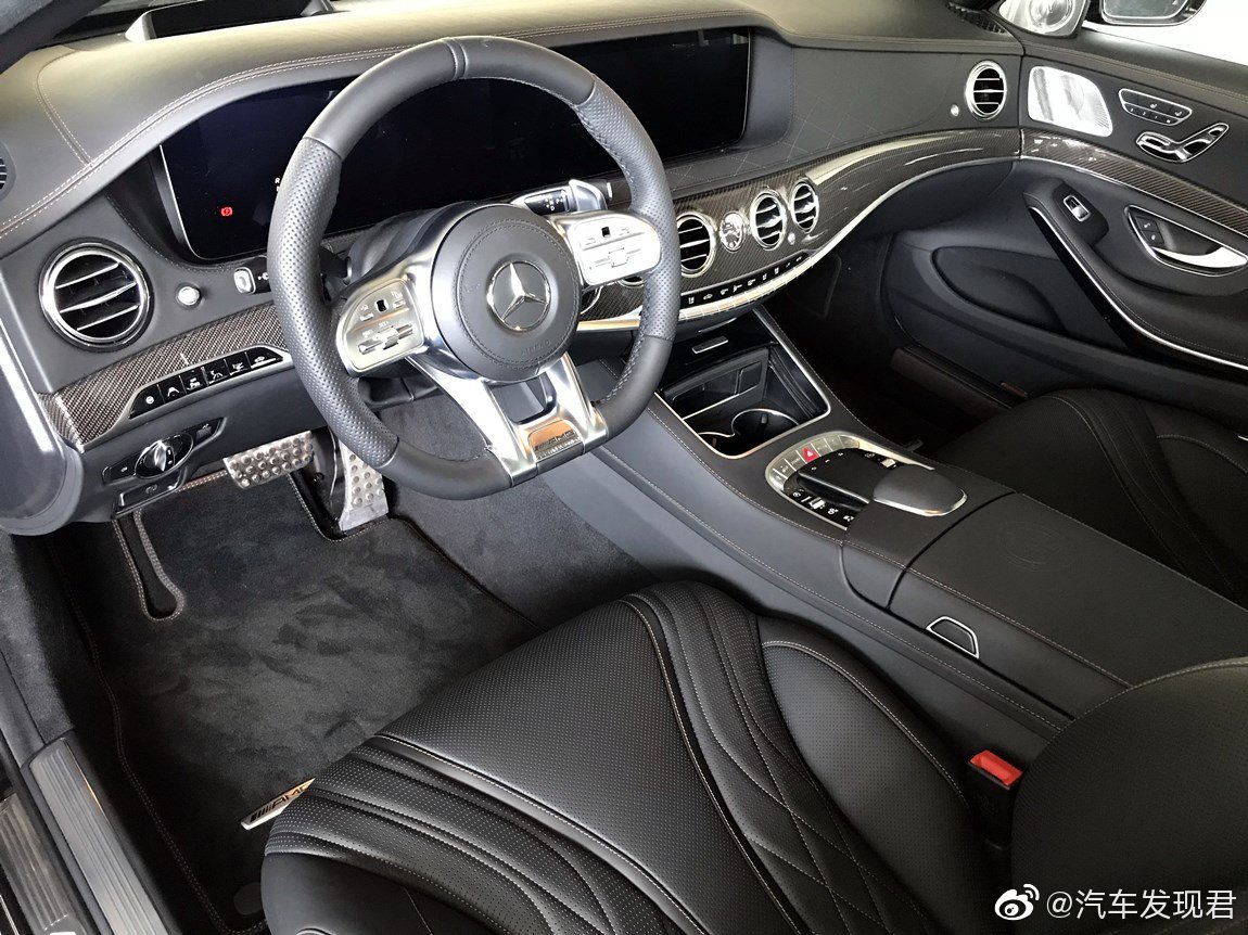 奔驰s65lamg典藏版黑外黑内
