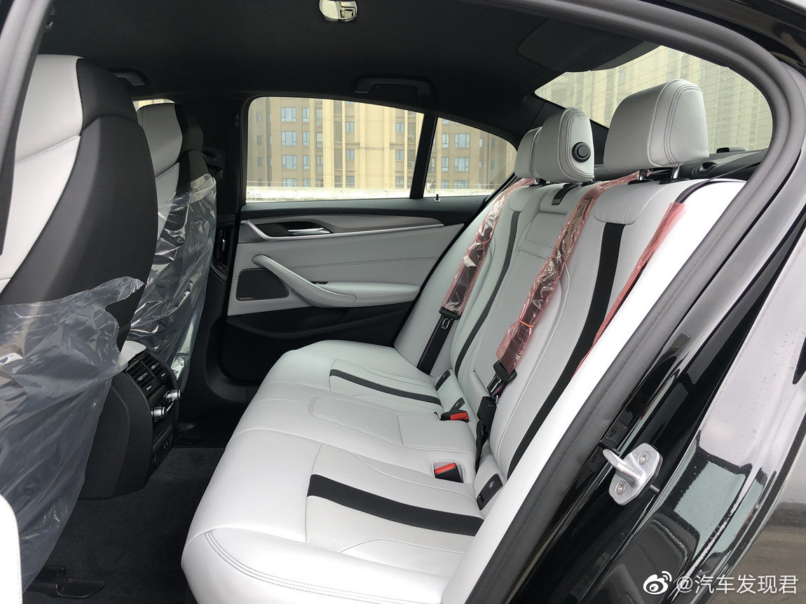 宝马M5：硬核跑者！舍我其谁！