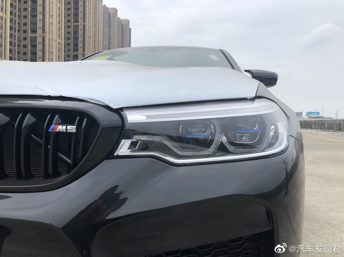 宝马M5：硬核跑者！舍我其谁！