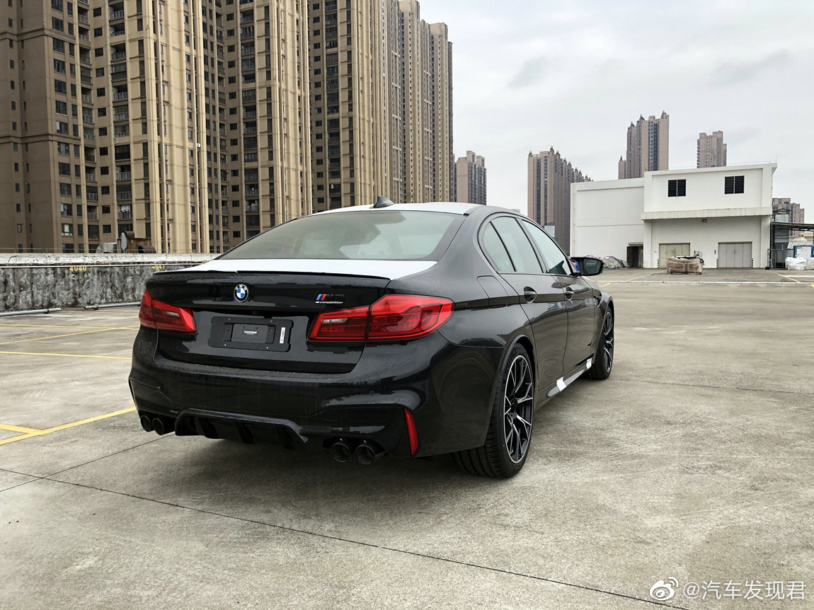 宝马M5：硬核跑者！舍我其谁！