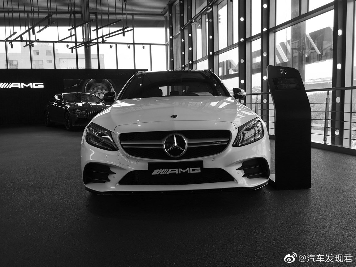这台AMG C真的好看，不愧是标杆!