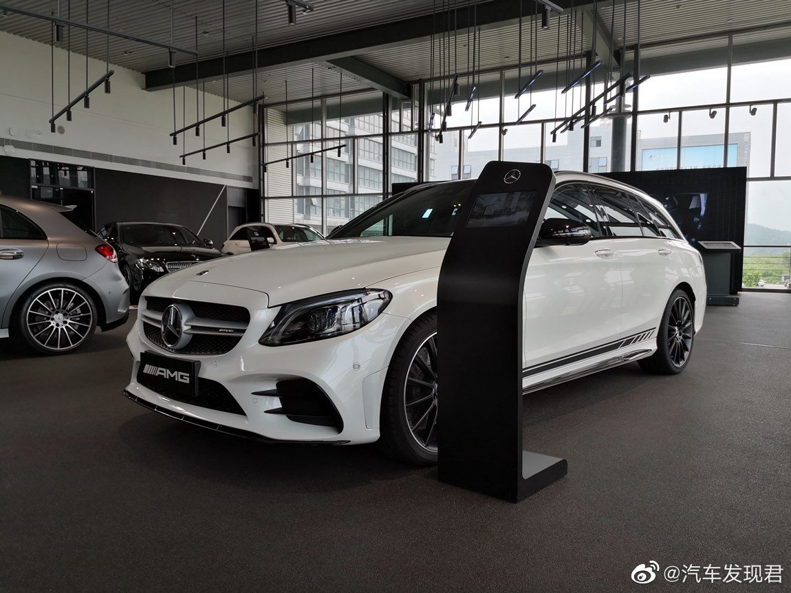 这台AMG C真的好看，不愧是标杆!