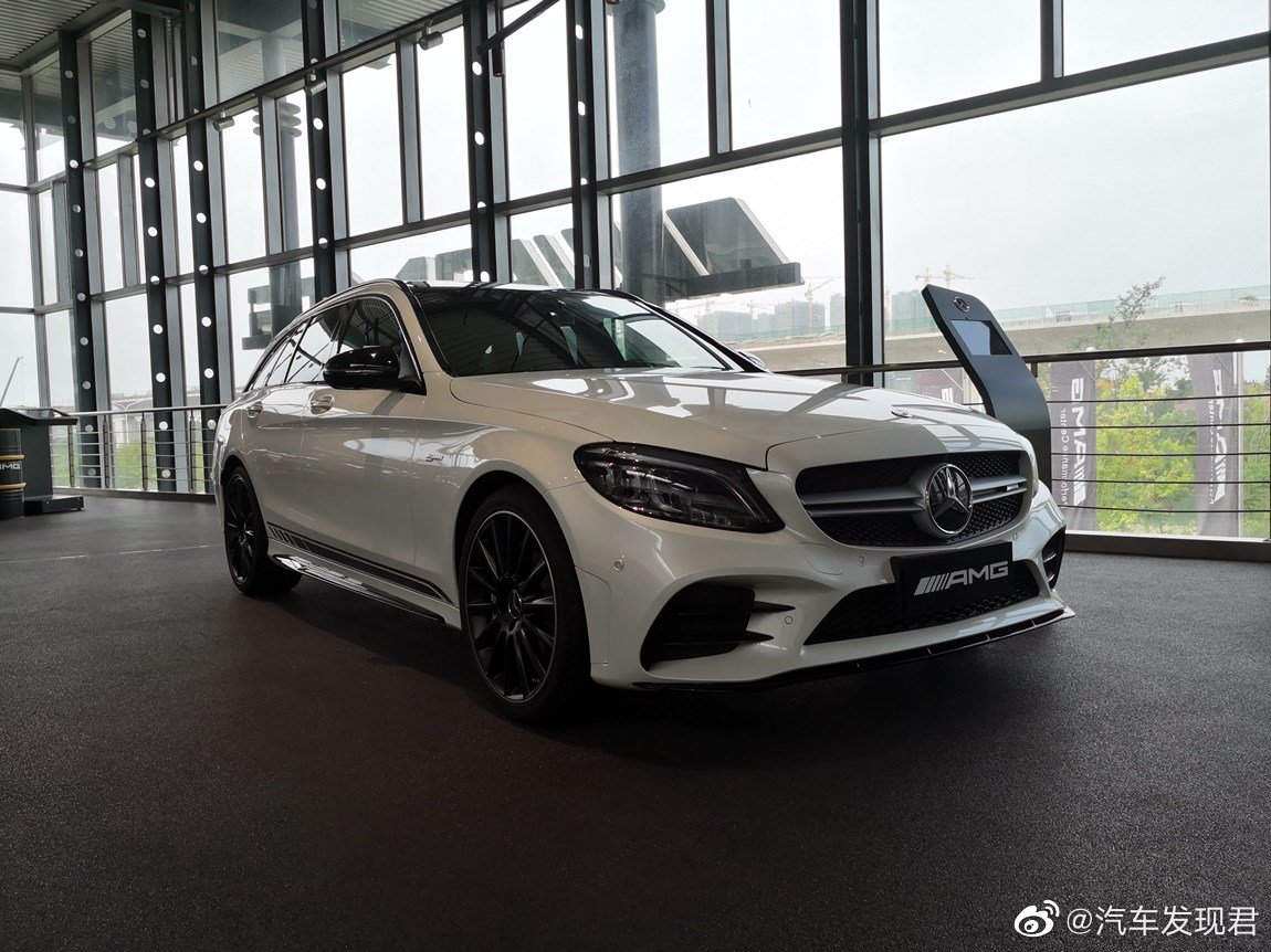 这台AMG C真的好看，不愧是标杆!