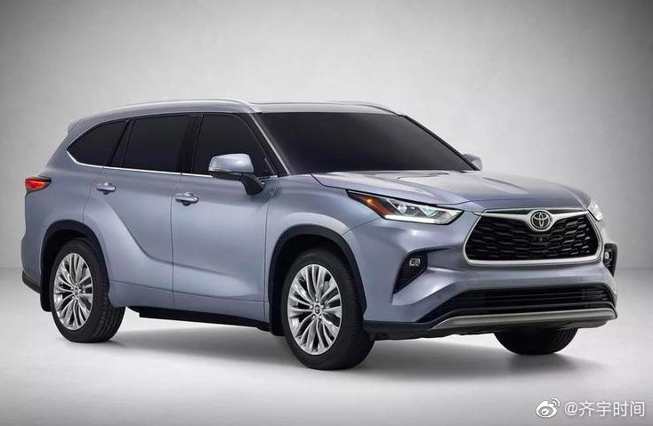 不管你从哪个角度看，全新汉兰达已经变成了一个精致的美男子