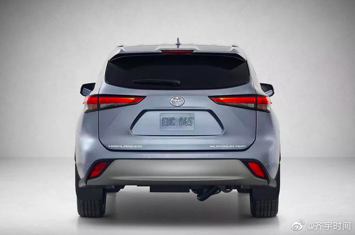 不管你从哪个角度看，全新汉兰达已经变成了一个精致的美男子