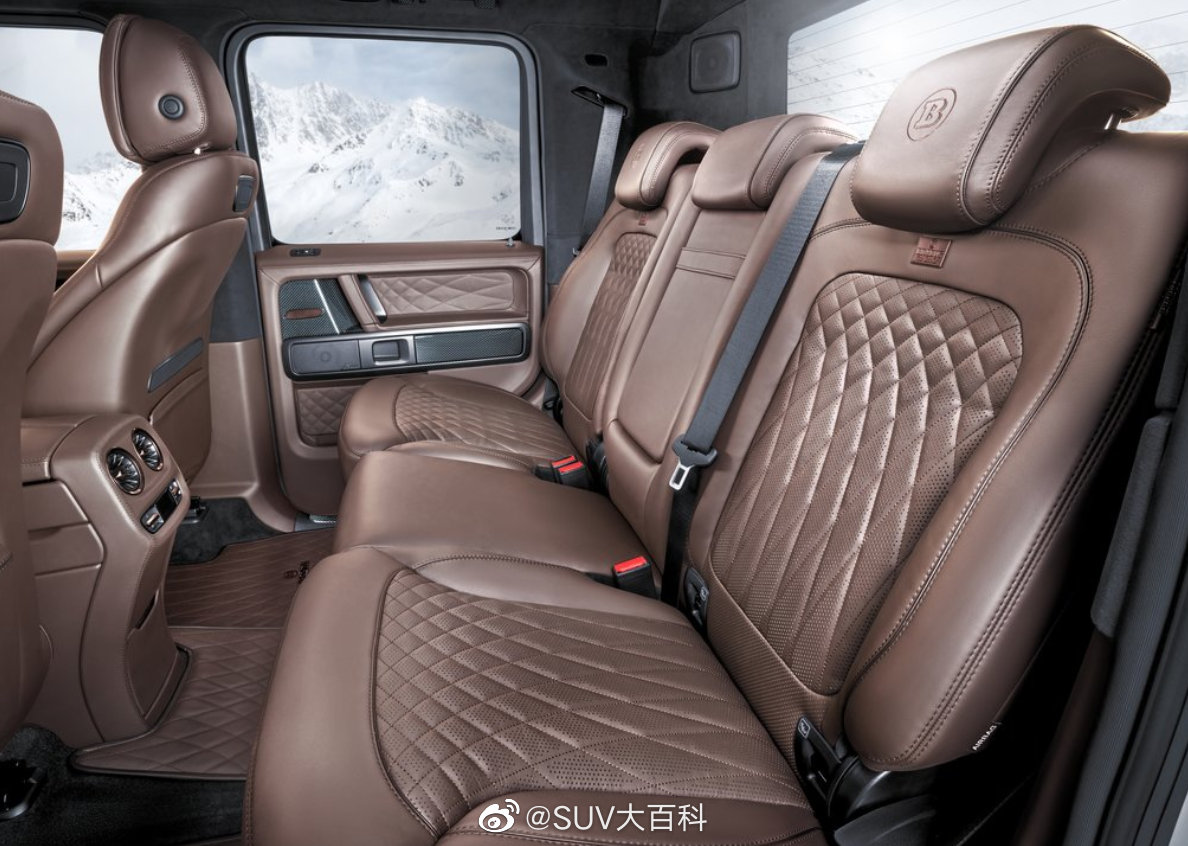 巴博斯800 Adventure XLP，自带无人机的男人，不，皮卡。