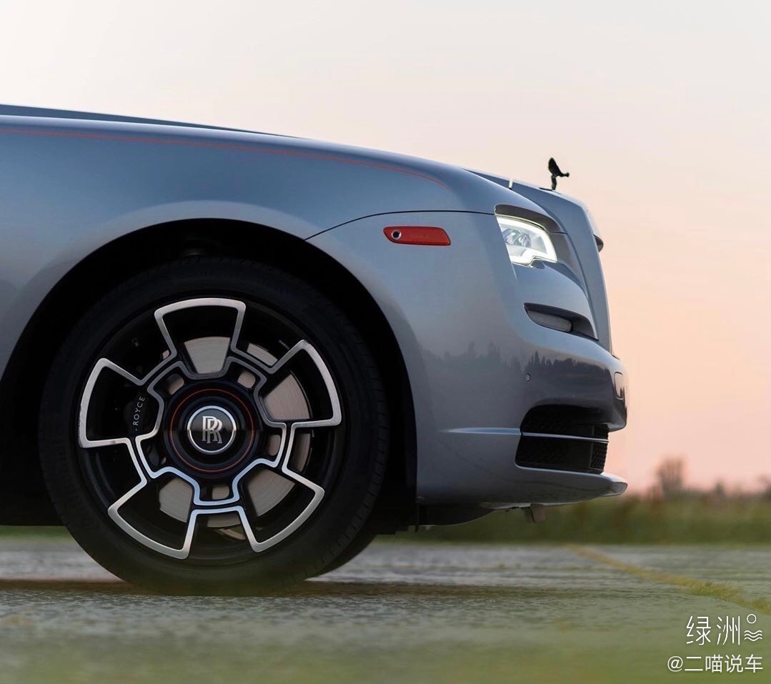 独一档的奢华，顶级双门敞篷轿跑 劳斯莱斯曜影