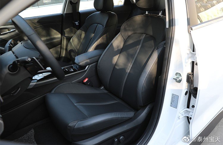 一个汉堡跑一百公里 买个菲斯塔纯电动不香吗？