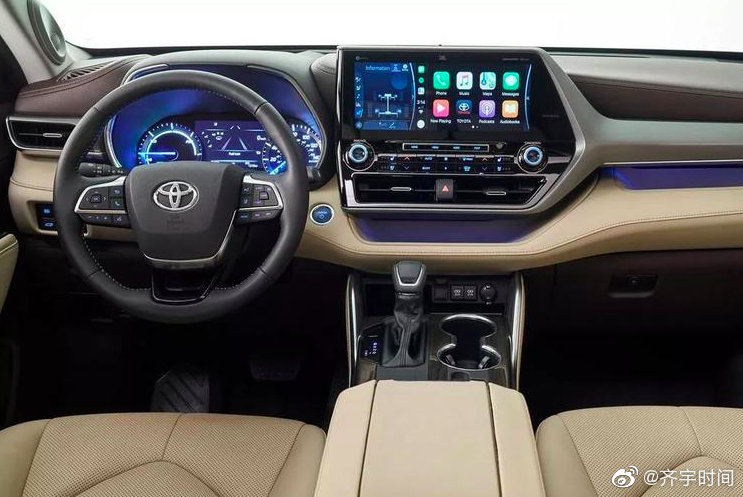 不管你从哪个角度看，全新汉兰达已经变成了一个精致的美男子