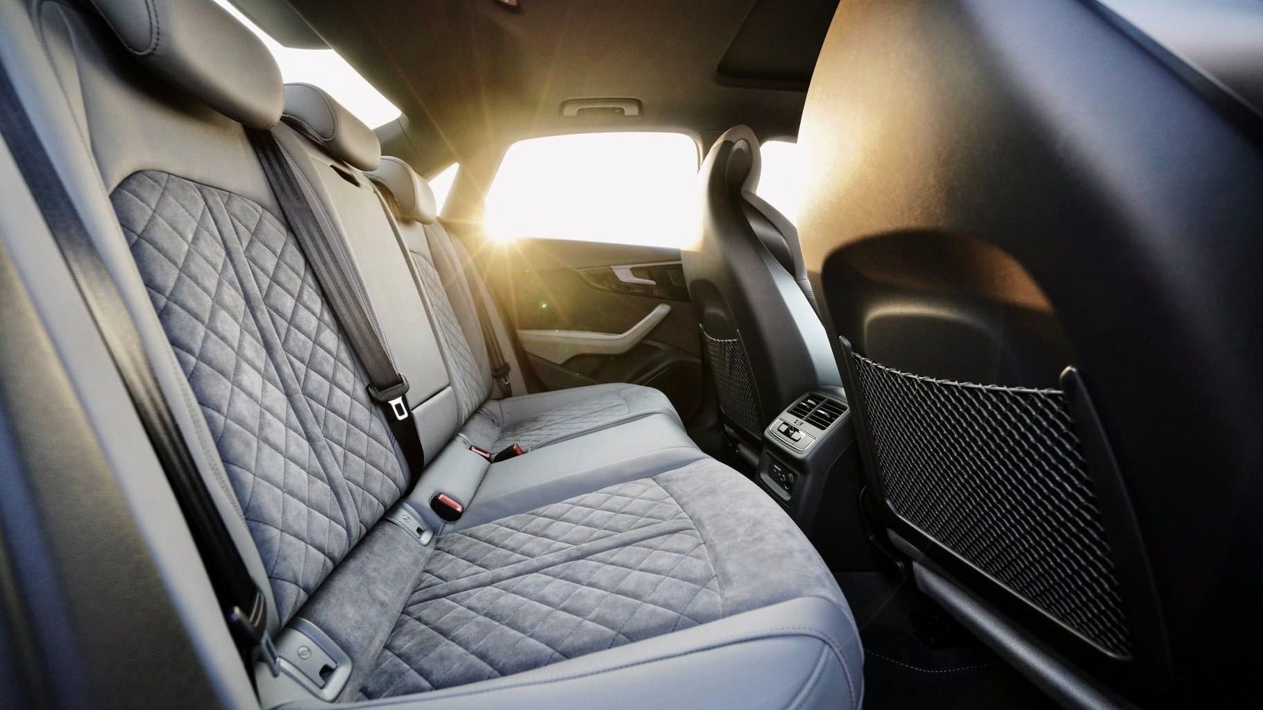 这股劲道，标轴版奥迪A4更能体现！你觉得呢？