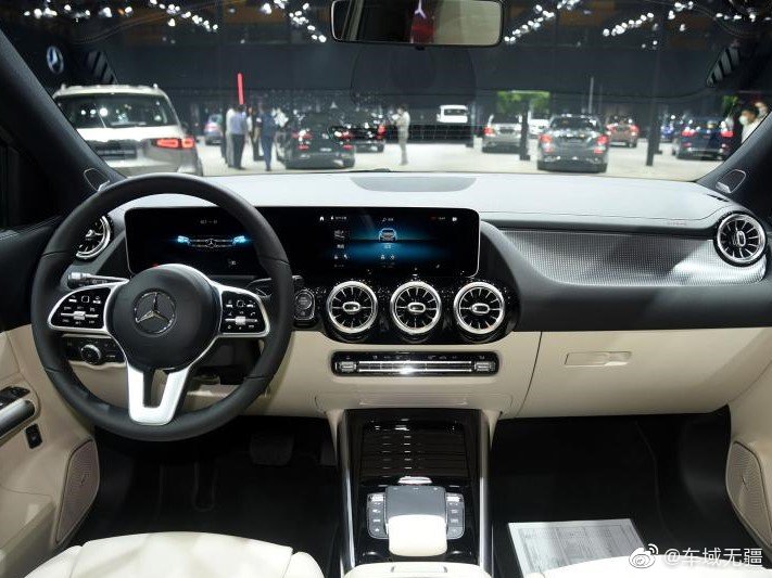 新一代奔驰GLA预售，价格26万起