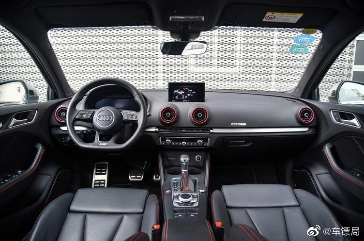 傻快傻快的奥迪小钢炮，还是这个灰色好看！