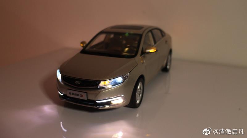 每天一组汽车美图：吉利帝豪GL车模改灯，1/18