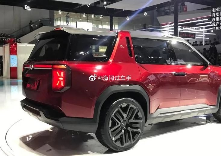 造型很科幻：五菱概念车发布