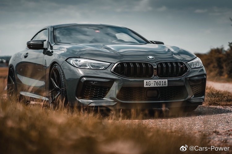 最低调最凶猛灰色大鲨鱼宝马m8雷霆版