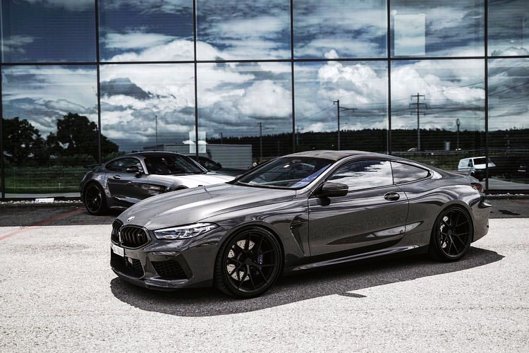 汽车美图赏析：BMW M8 Competition 帅