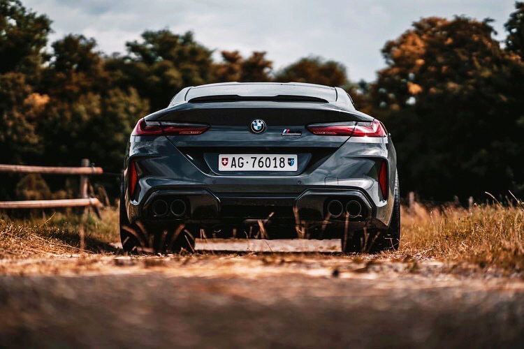 汽车美图赏析：BMW M8 Competition 帅