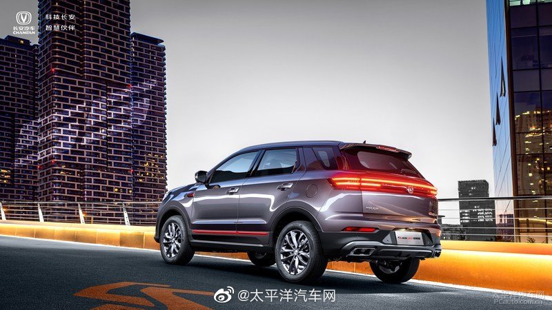 从长安汽车官方获悉，长安CS55 PLUS将于7月底正式开启预售