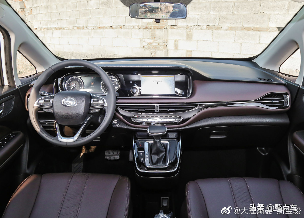 10万预算买家用车，想要空间又要配置，不一定只看传祺GM6