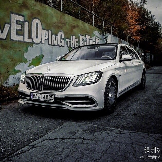 汽车美图大赏：感受下迈巴赫S560的气场