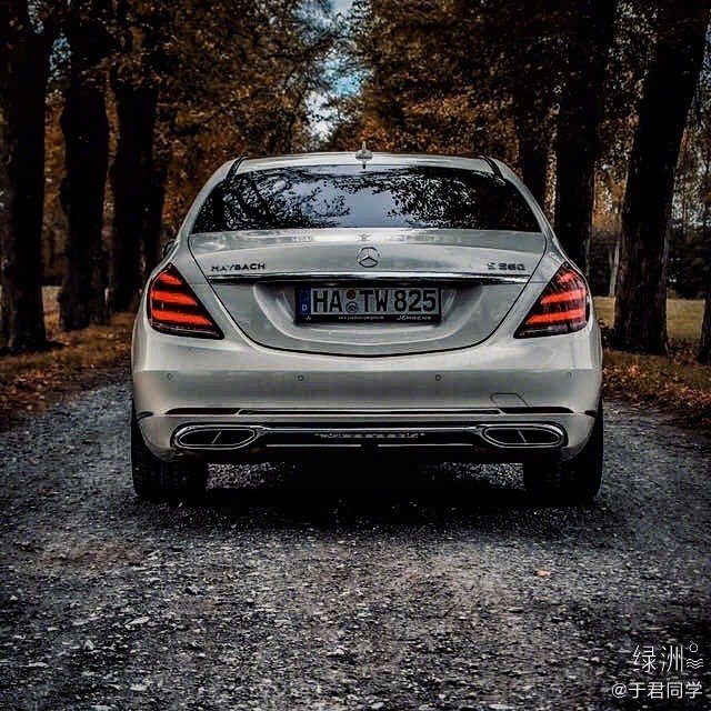 汽车美图大赏：感受下迈巴赫S560的气场