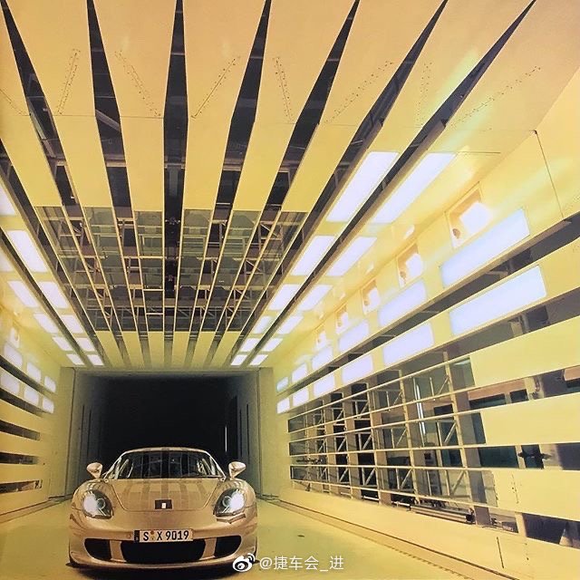 高清汽车美图：Porsche CarreraGT的点点滴滴