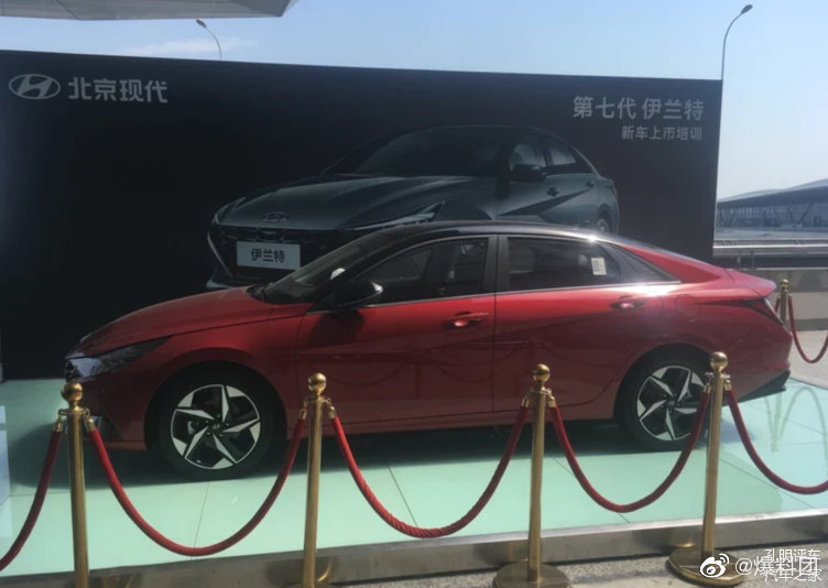 韩系又一轿跑帅货来了，颜值不输菲斯塔